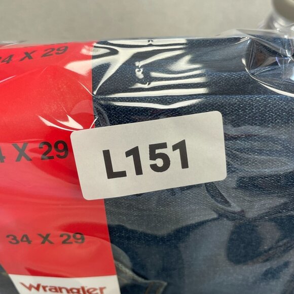 NEW Wrangler Men's 34x29 Relaxed Fit Jeans Dark Blue - Picture 7 of 7